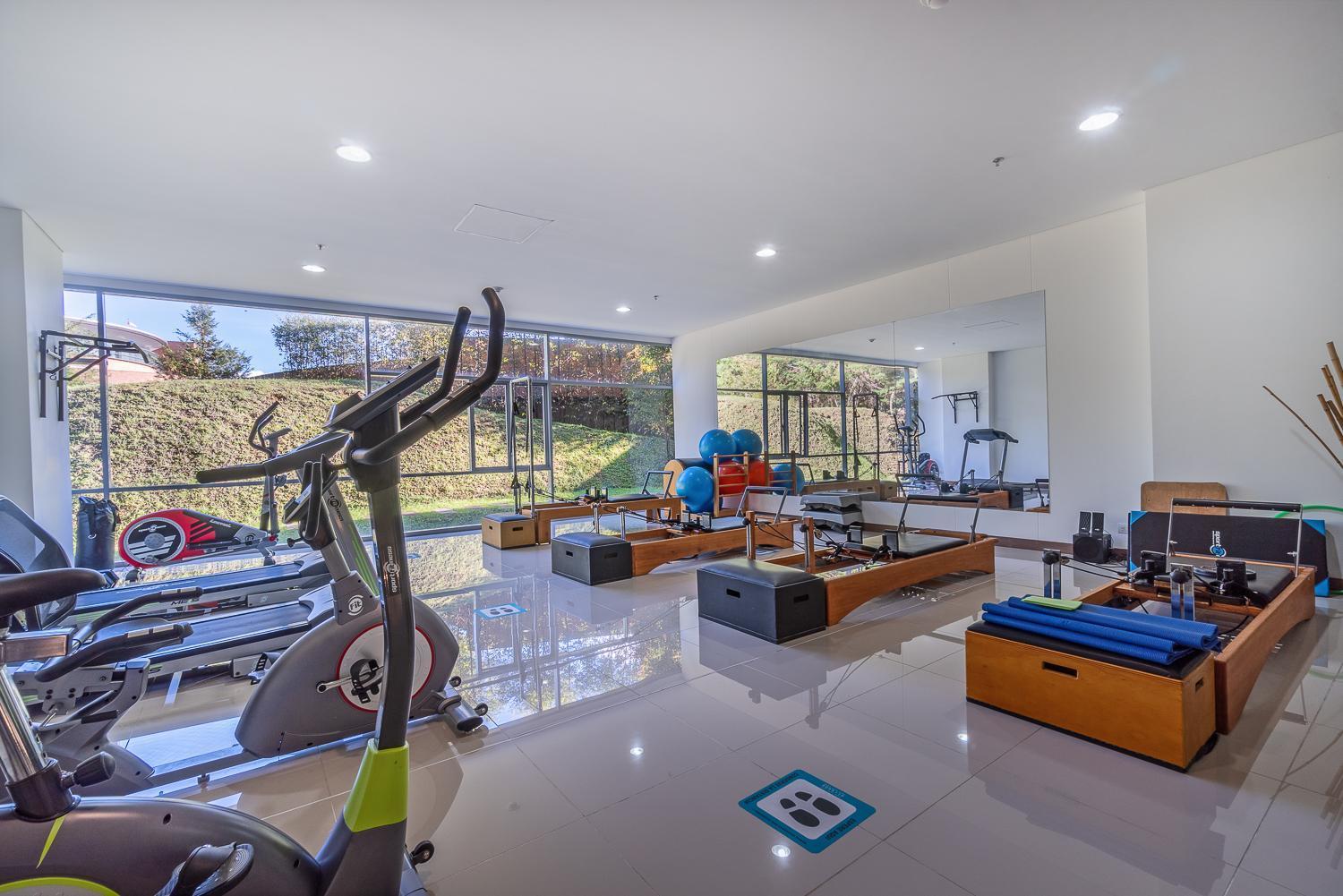 Portanova Suites By Adventu Rionegro Bagian luar foto