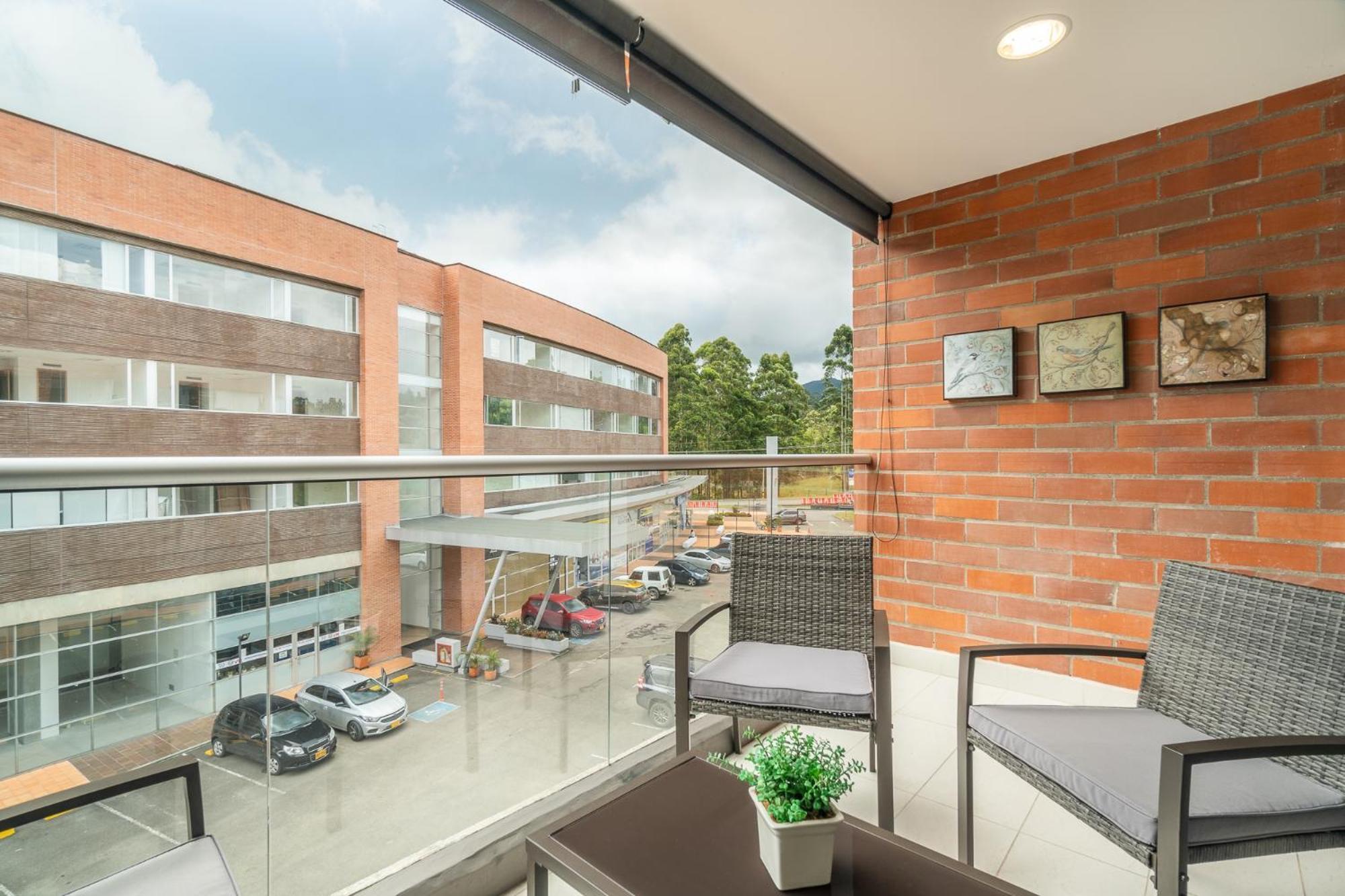 Portanova Suites By Adventu Rionegro Bagian luar foto